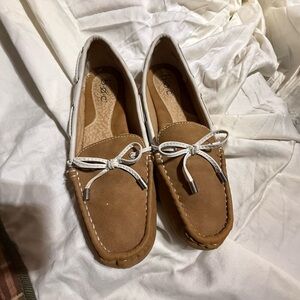 boc Brown and White Moccasins
